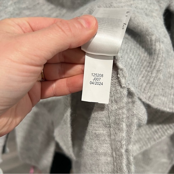 NWT Lucky Brand Oversized Wool Blend Knit Sweater in Heather Gray, Size Medium - Picture 9 of 9